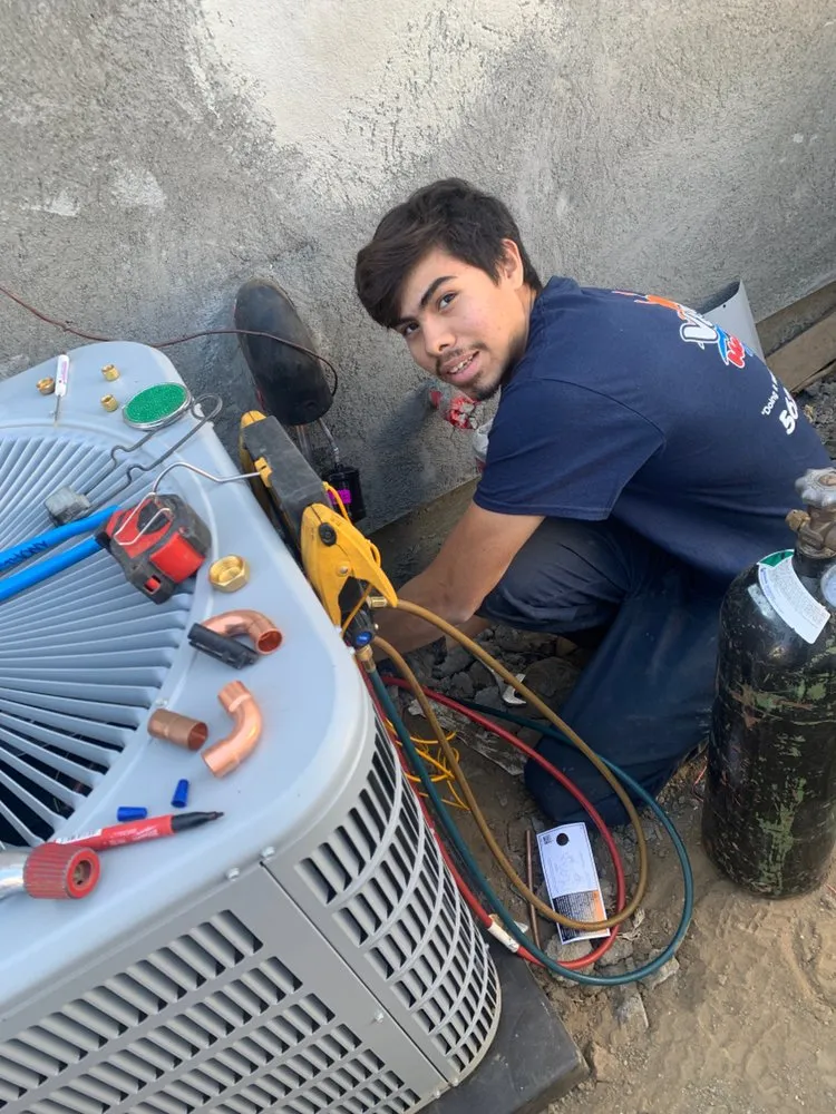 Slide of Vargas Heating & Air