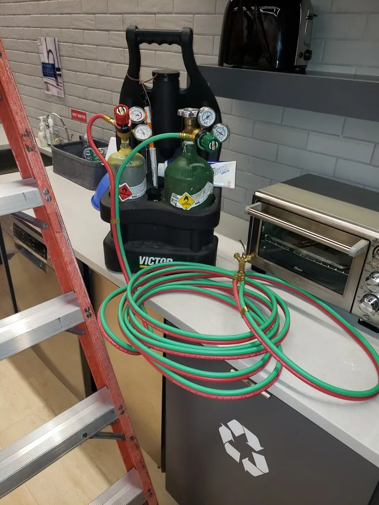 Slide of Vargas Heating And Air