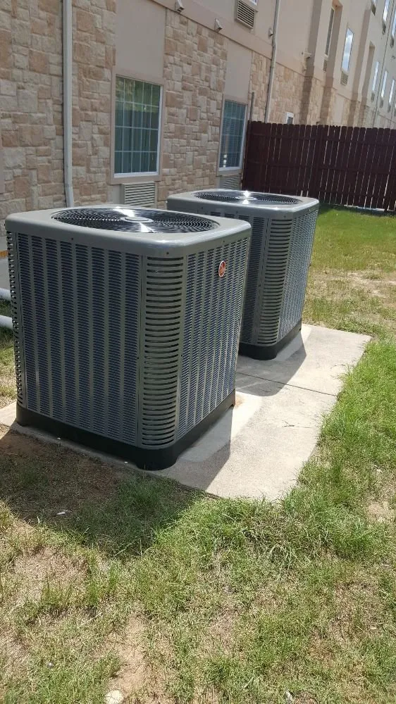 Slide of Vargas Mechanical Services