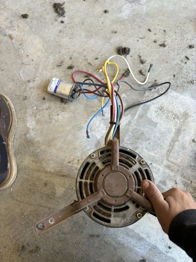 Slide of VAXS A/C & HEAT