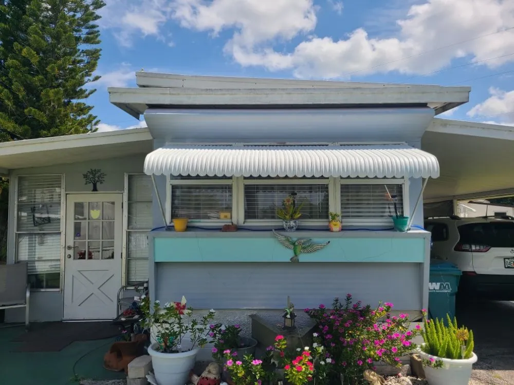 Slide of Velez Multiple Services