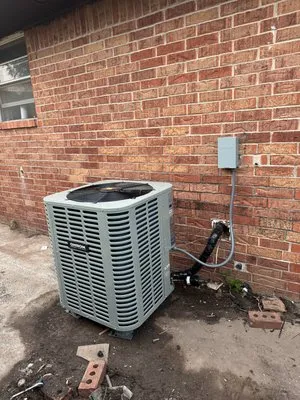 Ventura’s Hvac Logo