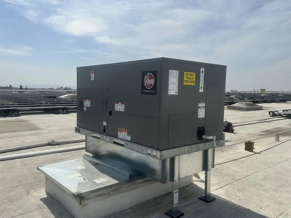 Slide of Veras Electric & HVACR