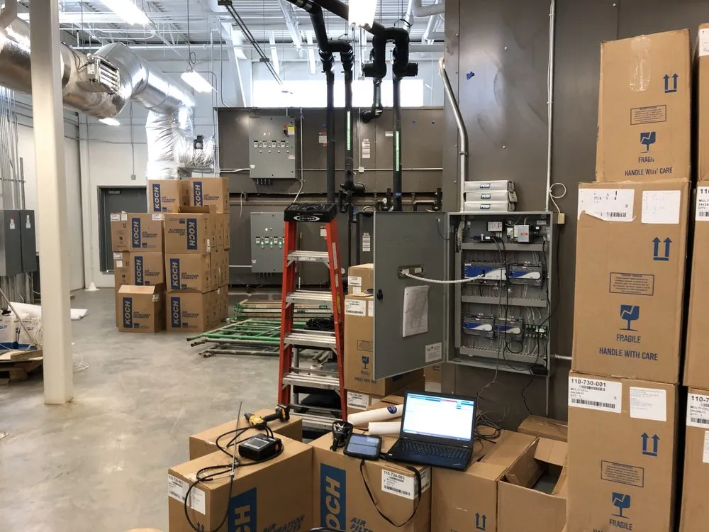 Slide of Veraufi LLC