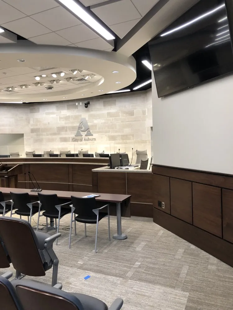 Slide of Veraufi LLC