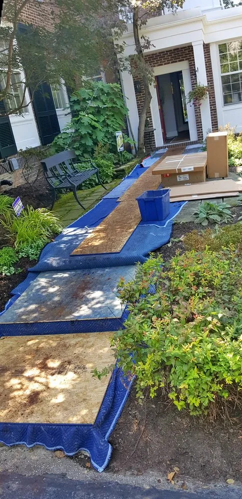 Slide of Verne & Ellsworth Hann