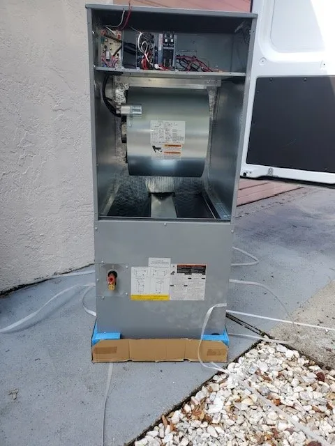 Slide of Vetcon HVAC & Plumbing Services