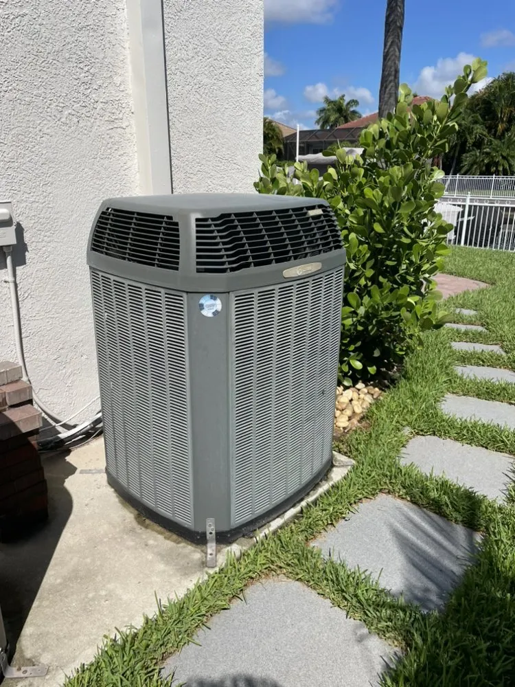 Slide of Veterans Bay AC