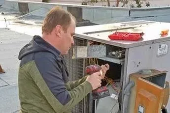 Slide of Vets For You