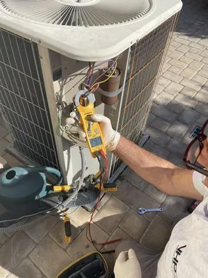 VHP Air Conditioning & Heating Logo