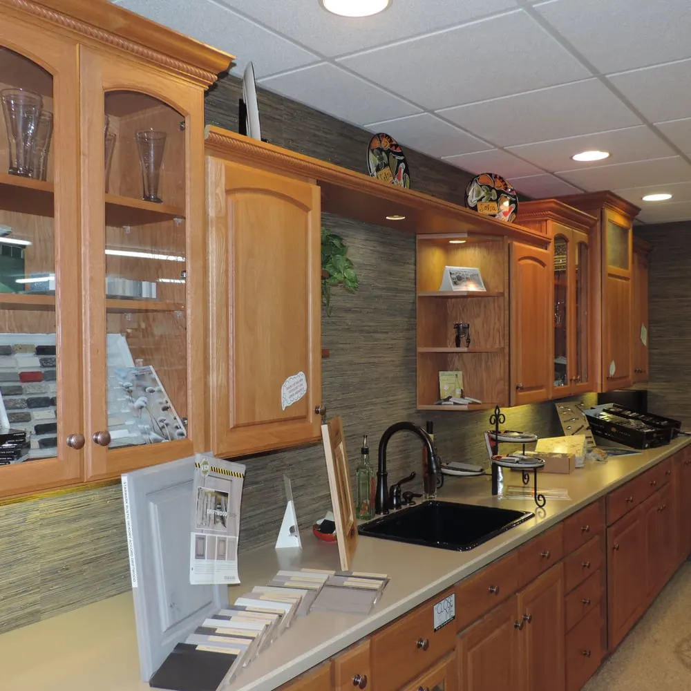 Slide of Vic Bond Sales