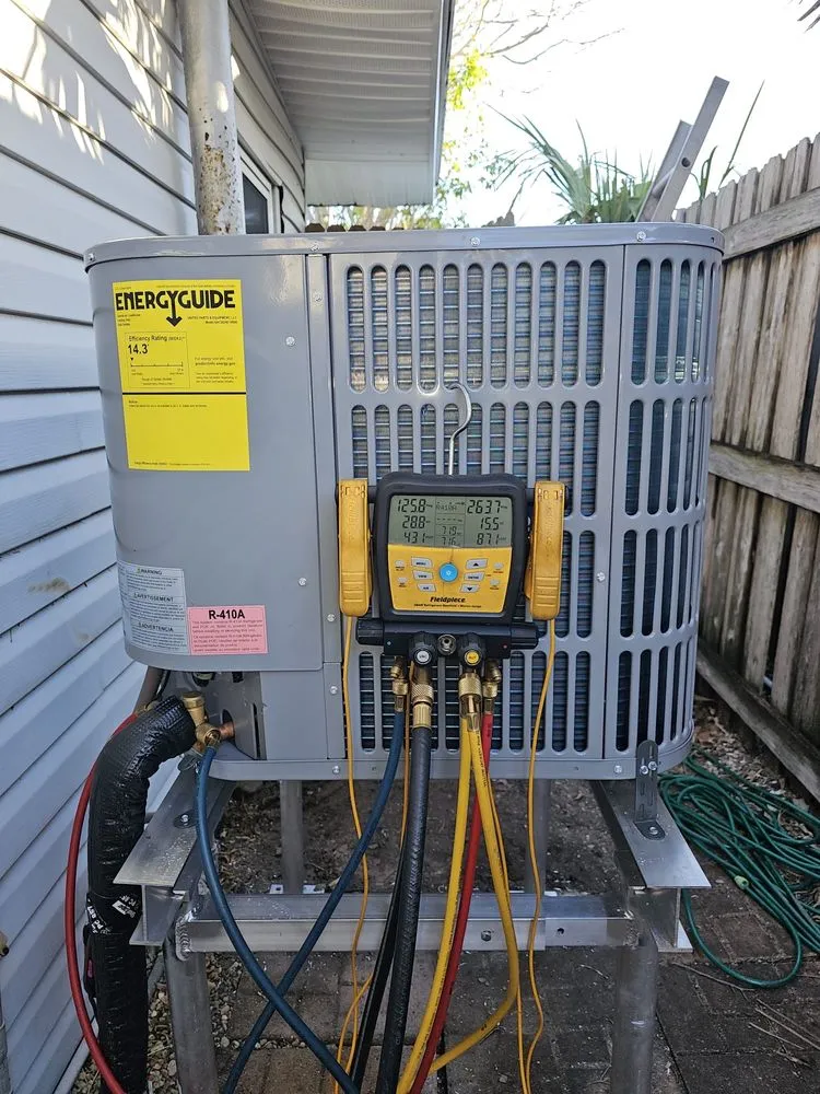 Slide of Vicente Industries