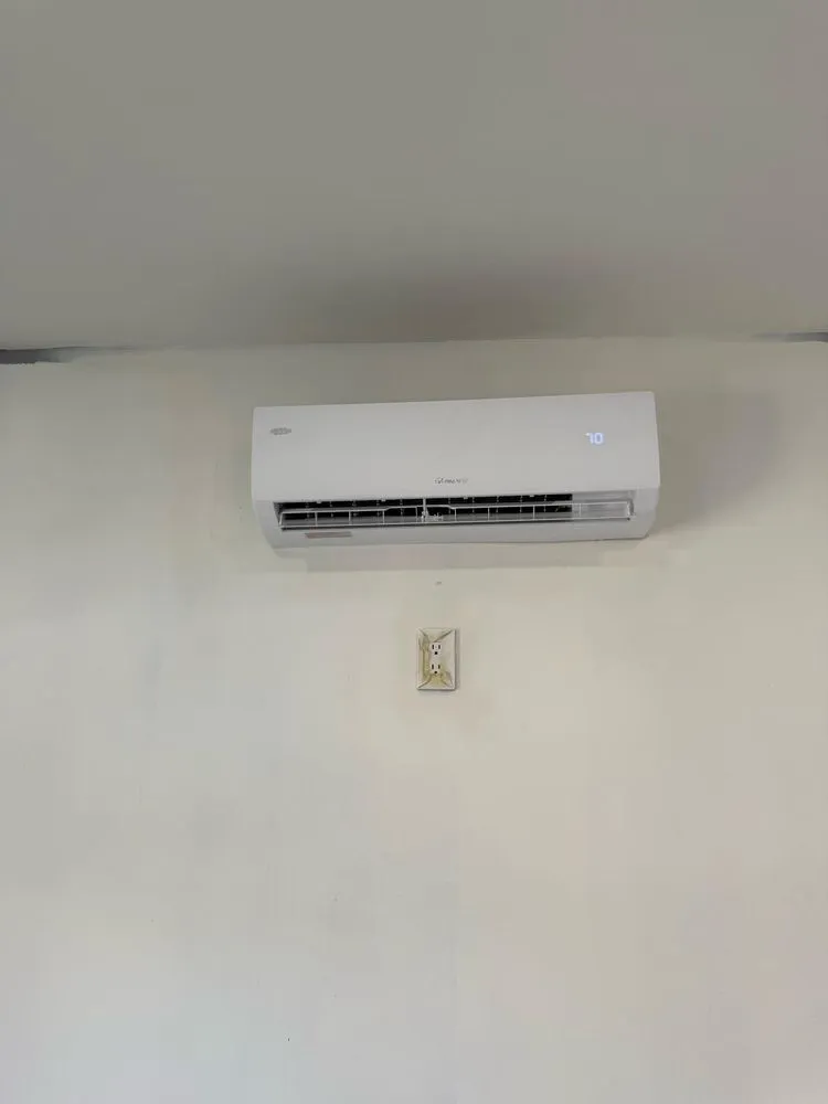 Slide of Vicente Industries