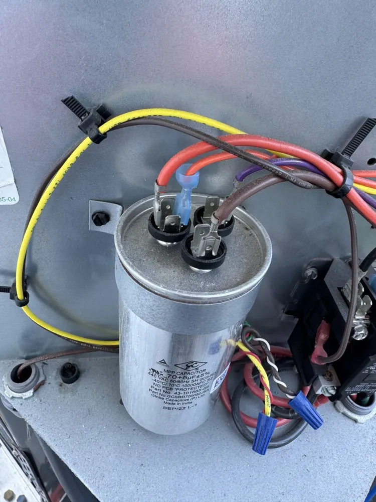 Slide of Vicrey Multiservices