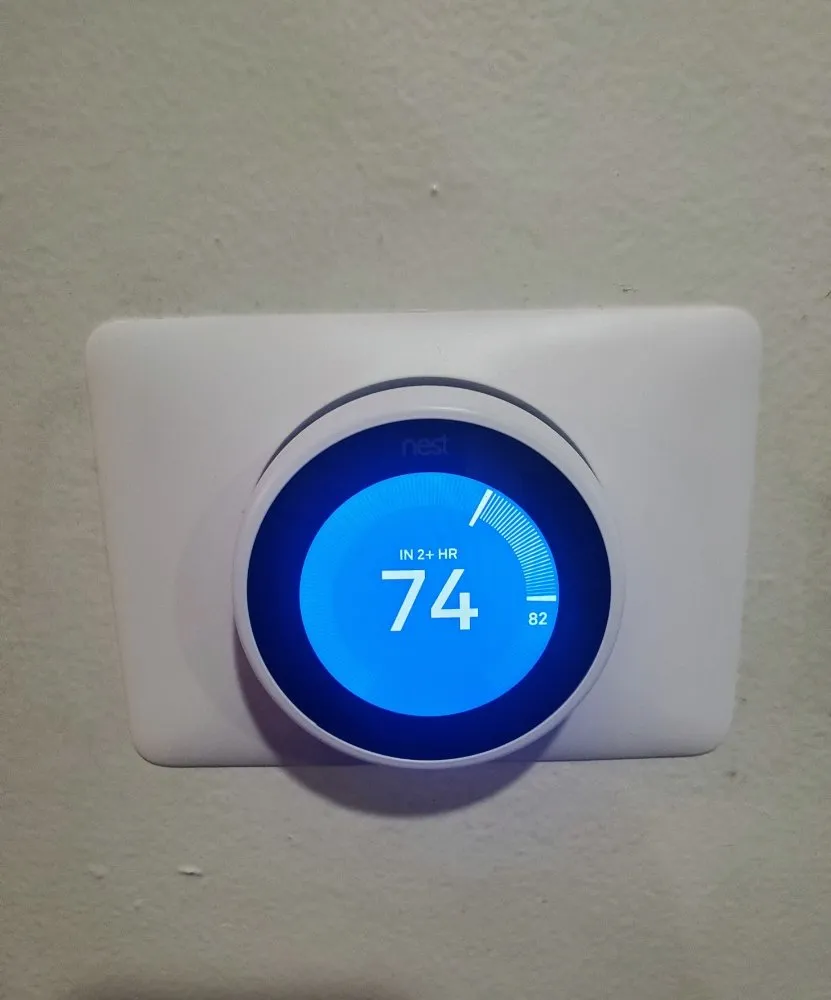 Slide of Vic's AC and Heating