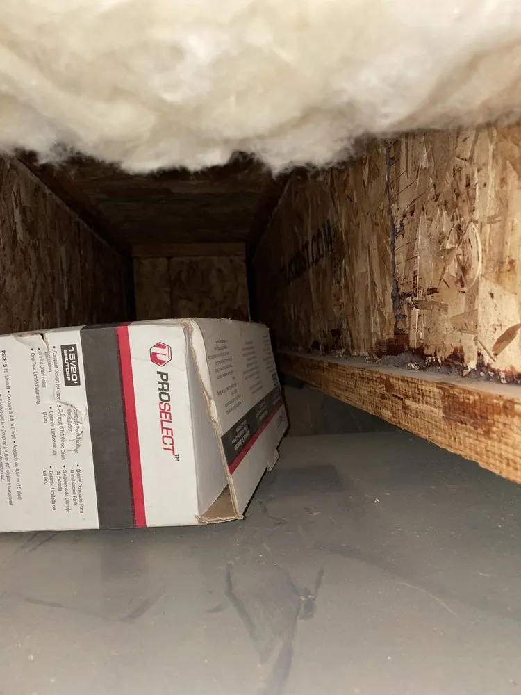 Slide of Vic's Air Conditioning