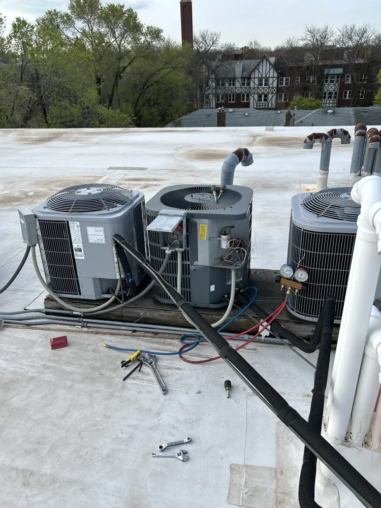 Slide of Vilchis Heating & Cooling