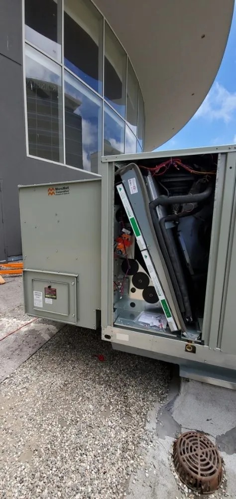 Slide of Villaneda Heating & Air