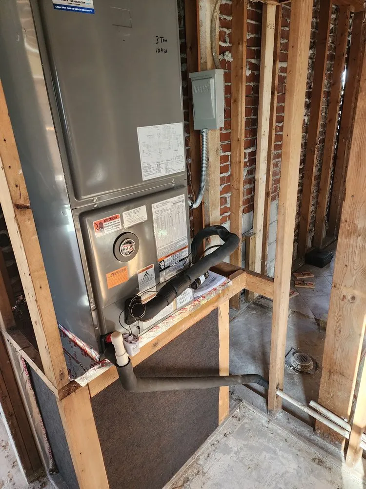 Slide of Vince Tiscio Air Conditioning