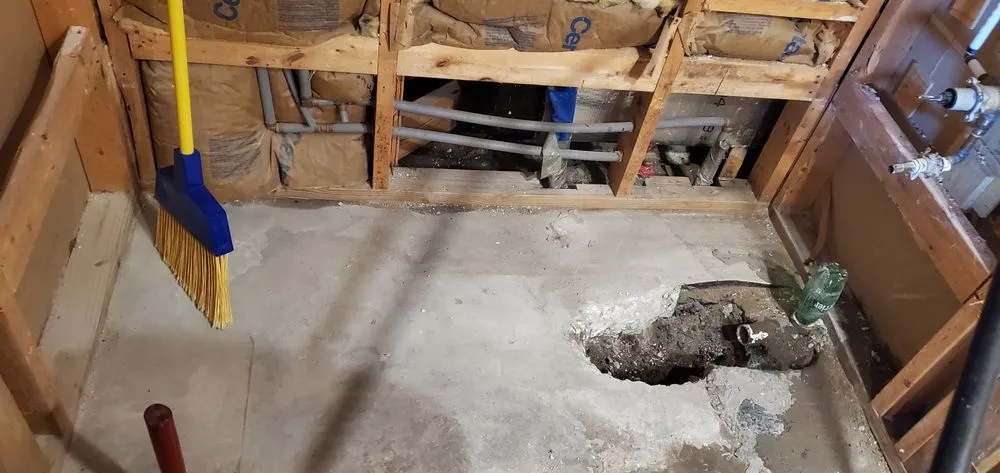 Slide of Vinnies Home Repairs Top To Bottom