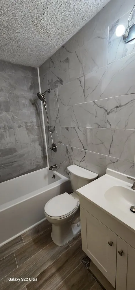 Slide of Vinnies Home Repairs Top To Bottom