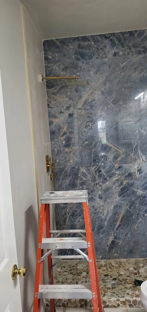 Slide of Vinnies Home Repairs Top To Bottom