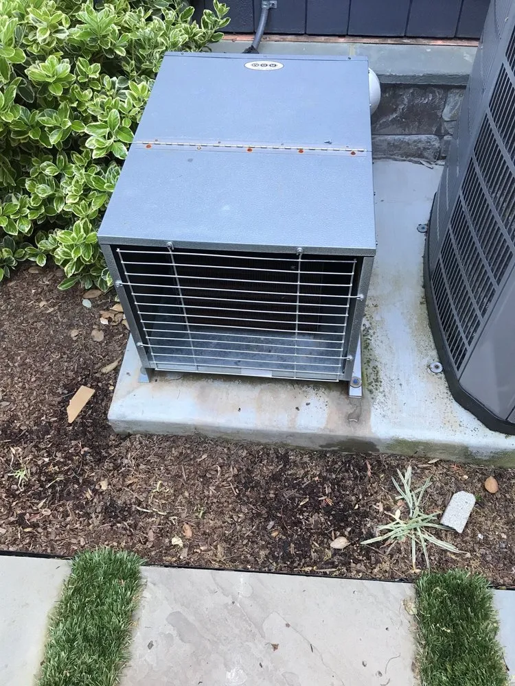 Slide of Vinotheque Wine Cellars