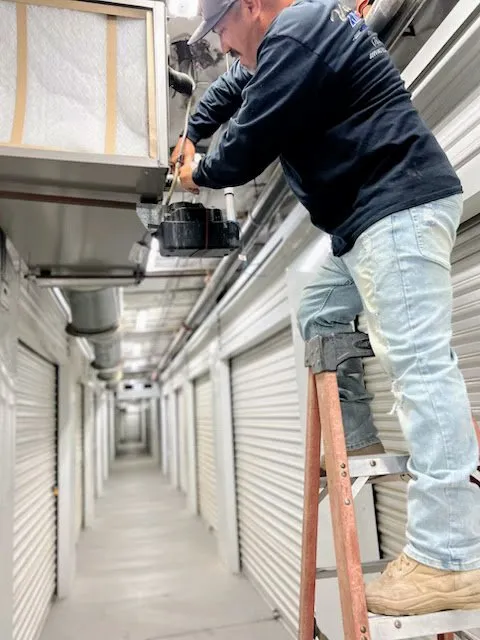 Slide of Vista Air Conditioning