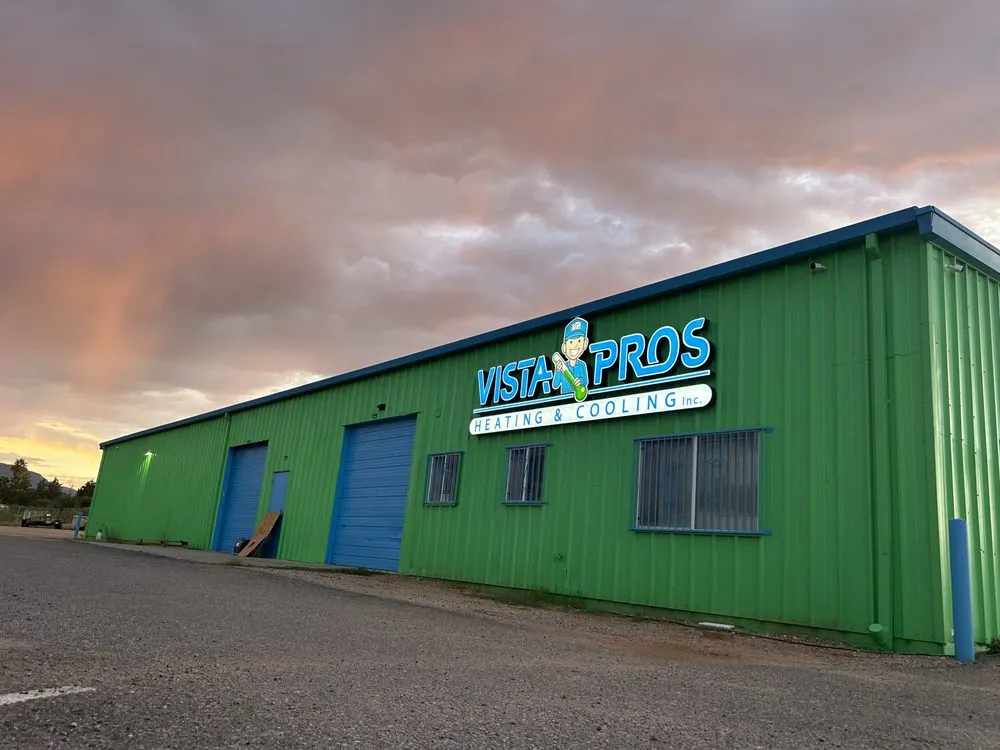 Slide of Vista Pros Heating & Cooling