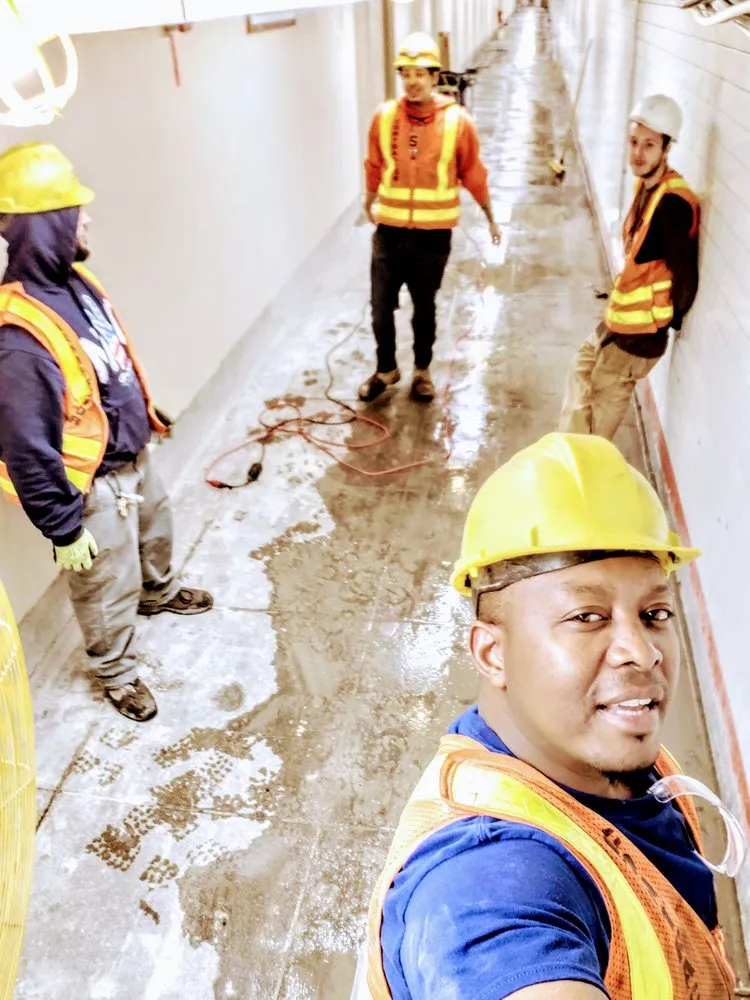 Slide of Vitmo Electrical Mechanical