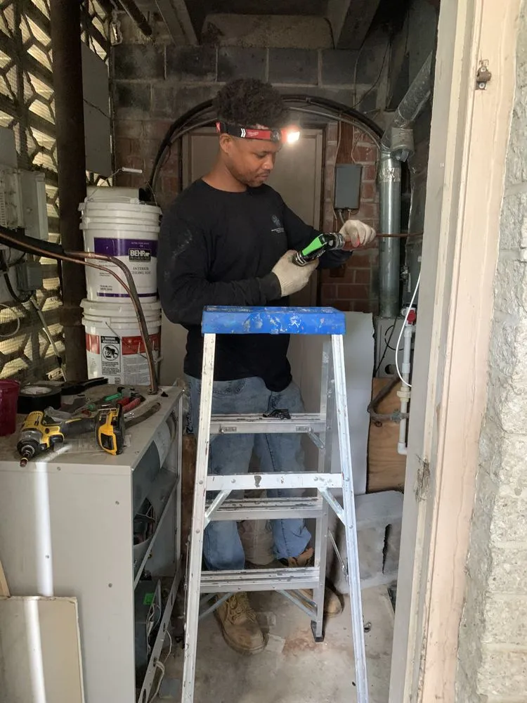 Slide of Vizcaino HVAC Services