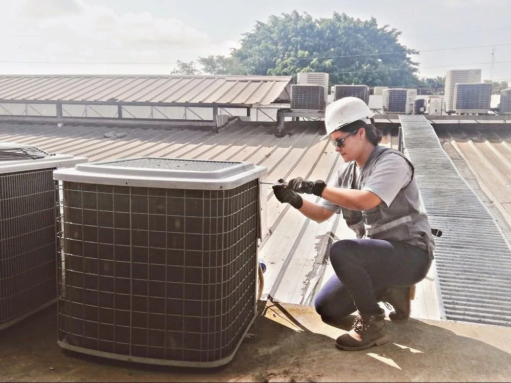 Slide of V&L Air Conditioning