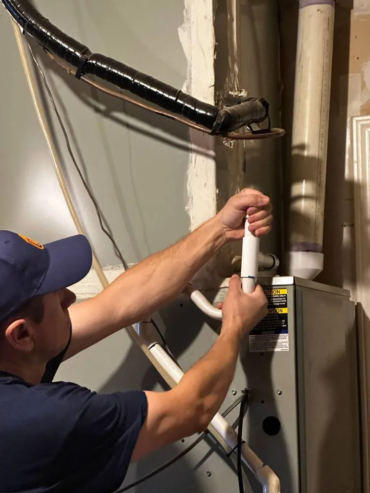 Slide of VM Heating & Cooling Services