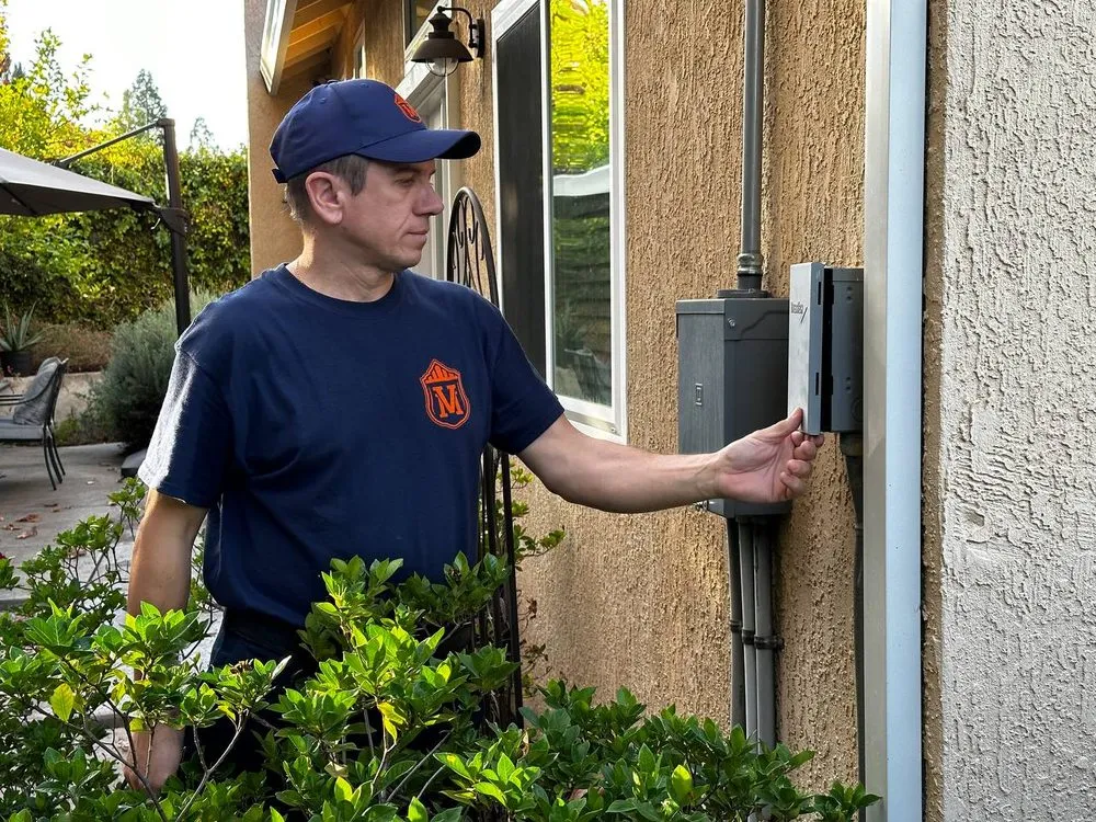 Slide of VM Heating & Cooling Services