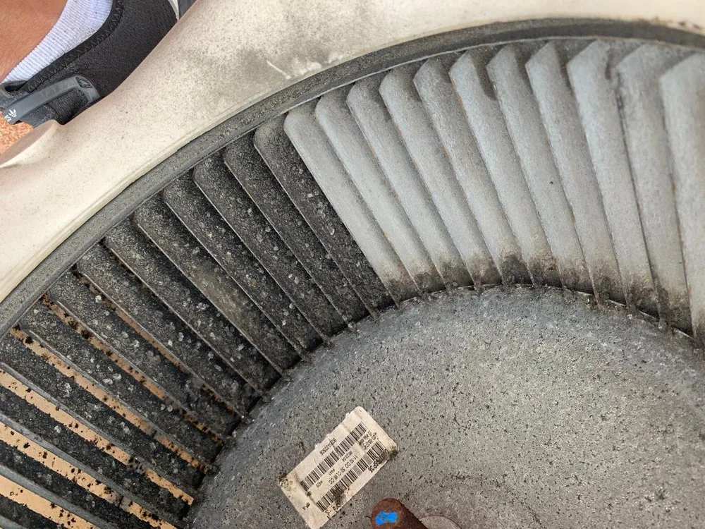 Slide of Volar Air Duct Cleaning