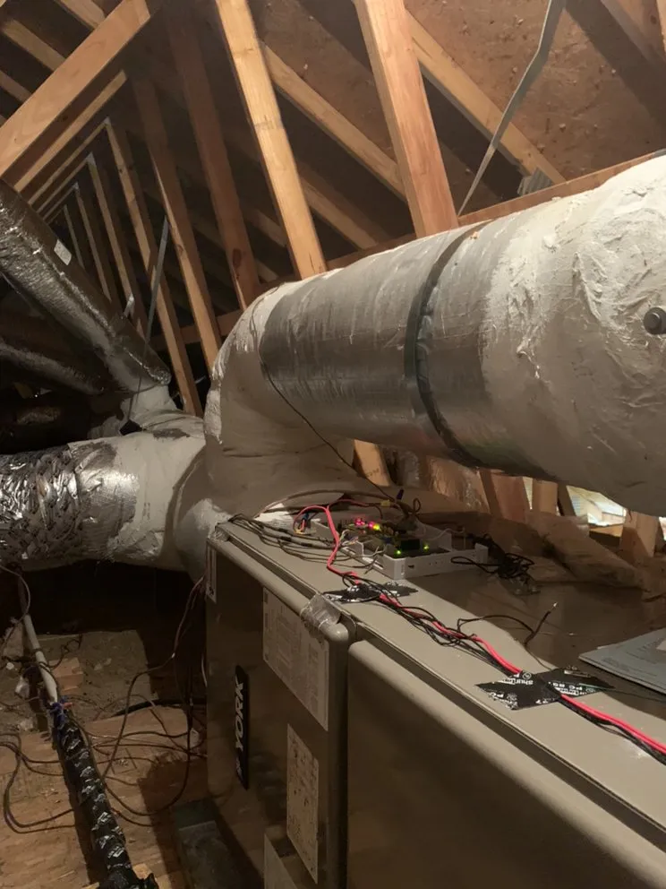 Slide of Volt Con Electric and HVAC Ser