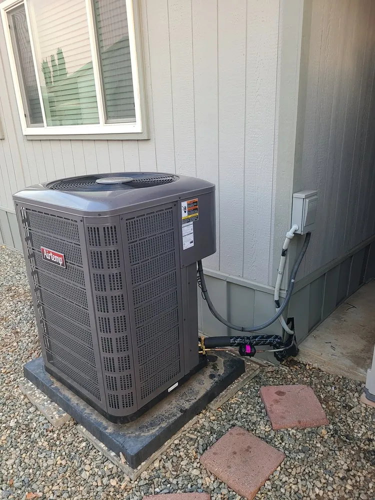 Slide of V&R Air Conditioning