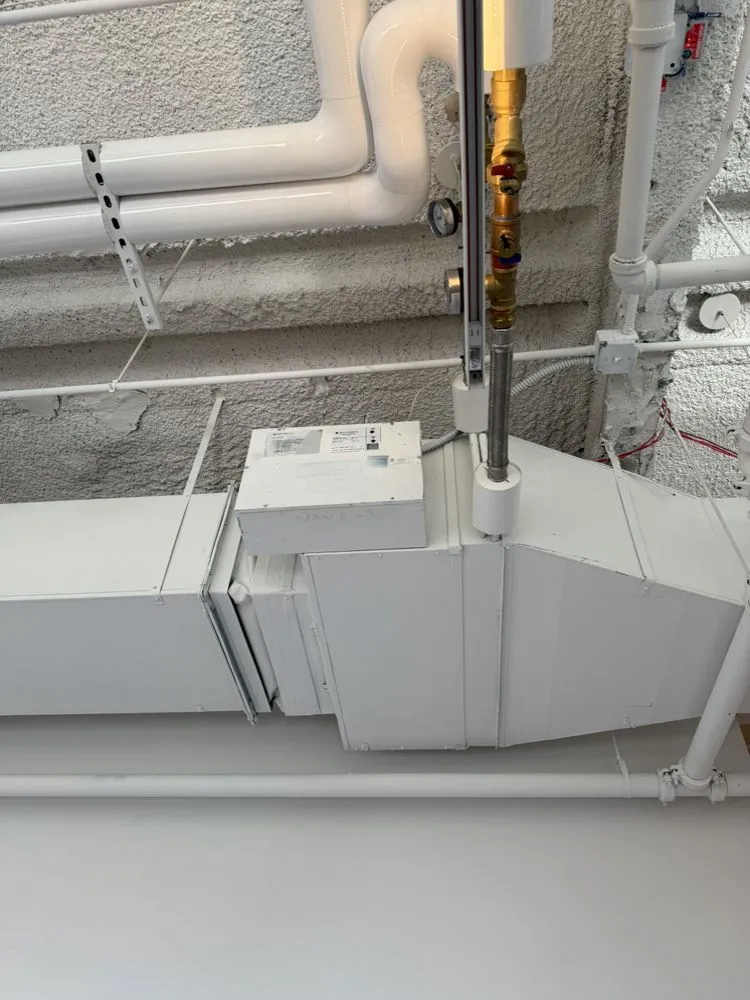 Slide of VRF Mechanical Heating & Cooling