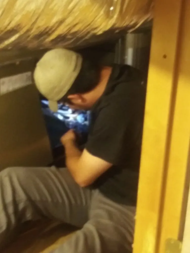 Slide of V&S Mechanical AC/Heating Services