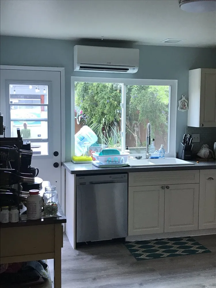 Slide of W & R Air Conditioning