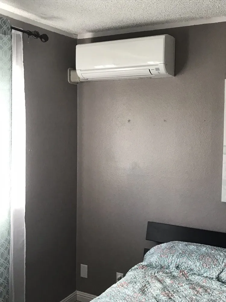 Slide of W & R Air Conditioning