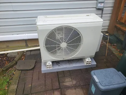 Slide of W E Beavers Jr Heating & Cooling