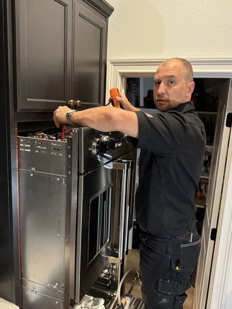 Slide of Wakehub Appliance Repair