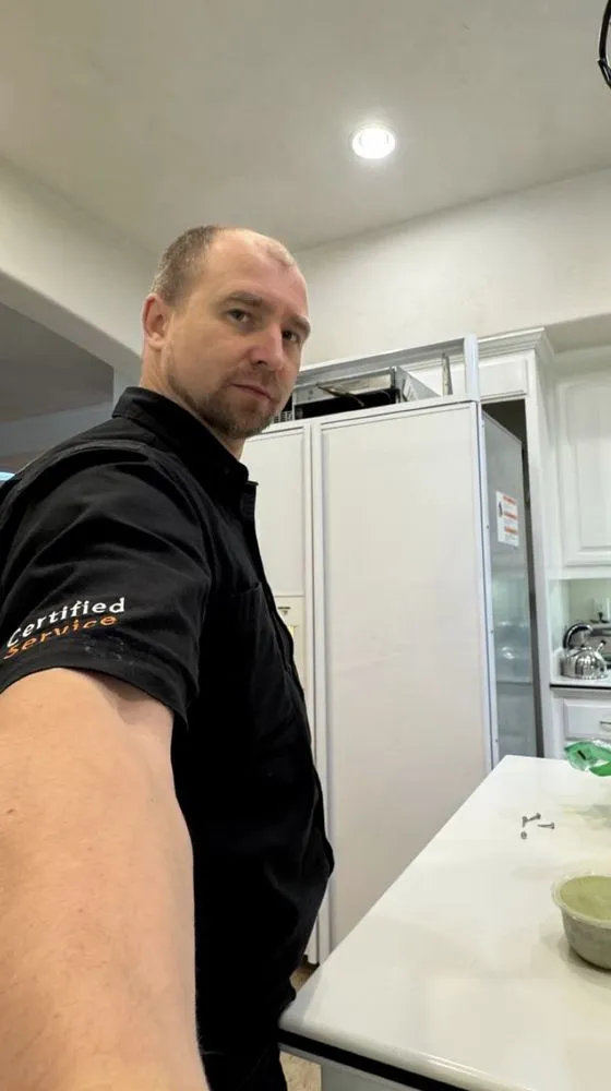 Slide of Wakehub Appliance Repair