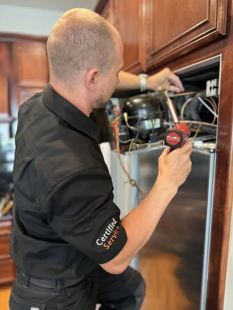 Slide of Wakehub Appliance Repair