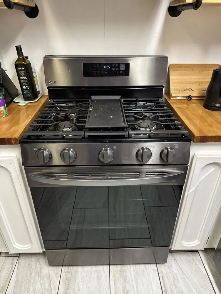 Slide of Wakehub Appliance Repair