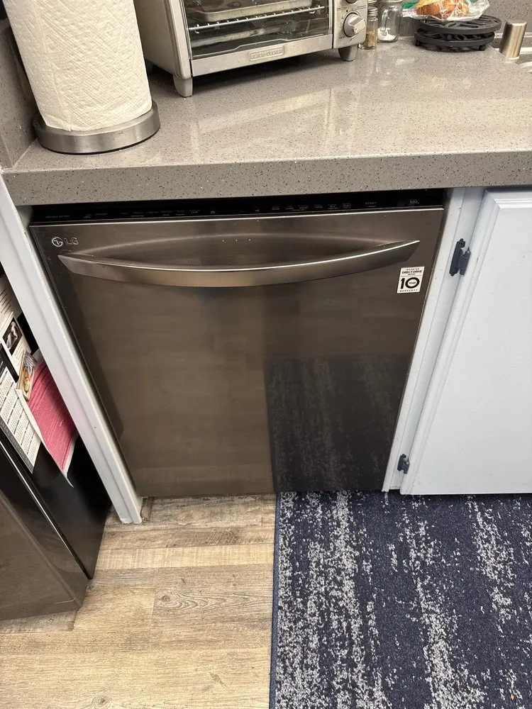 Slide of Wakehub Appliance Repair