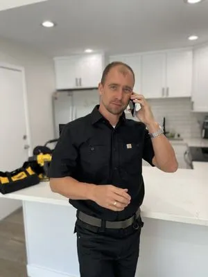 Wakehub Appliance Repair Logo