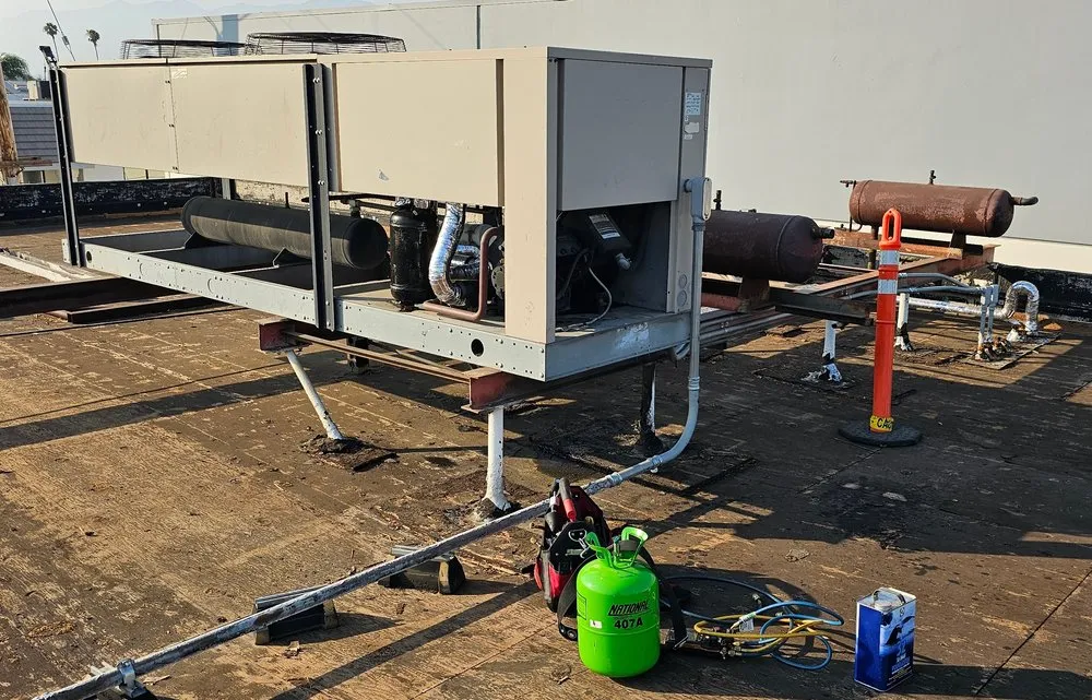 Slide of Walk In Cooler Repair