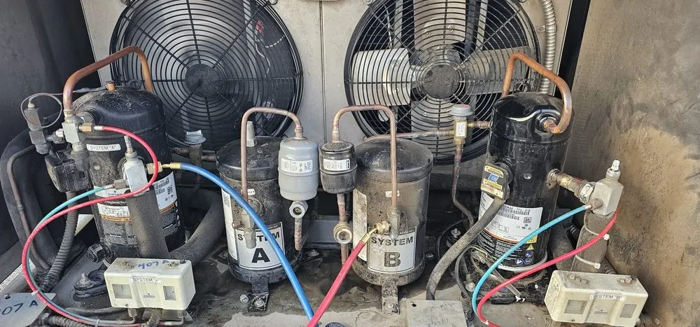 Slide of Walk In Cooler Repair